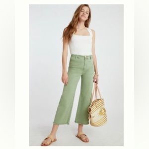 Anthropologie Pilcro ultra high-rise cropped wide leg jean. Excellent condition
